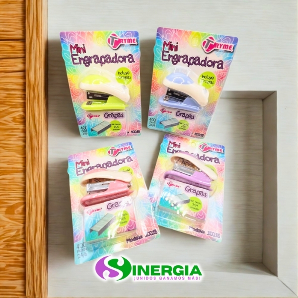 MINI ENGRAPADORA MARCA TRYME CON 400 PZ DE GRAPAS